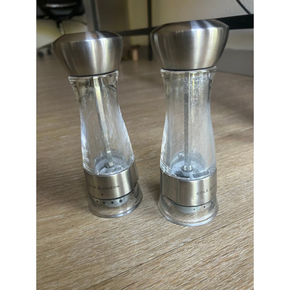 Cole & Mason Derwent Salt and Pepper Grinder Mill Set Stainless Steel gourmet